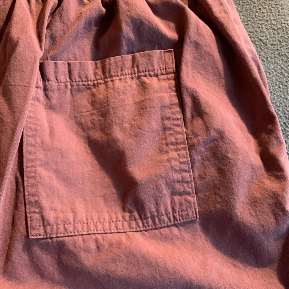 BTFBM brown shorts. Elastic & drawstring waistband. Front & back pockets. Size L - Picture 11 of 13